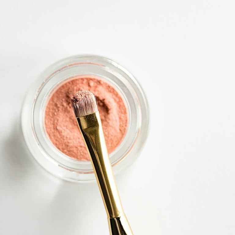 The Elegance of Creme of Nature Hair Dye