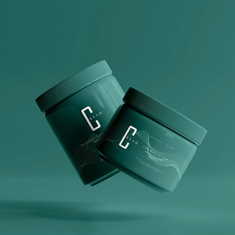 Embrace the Elegance of Travel-Sized Aloe Essentials