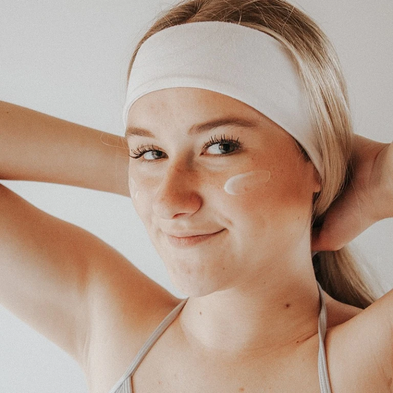 Elevate Your Glow: The Art of Self-Tan Exfoliation