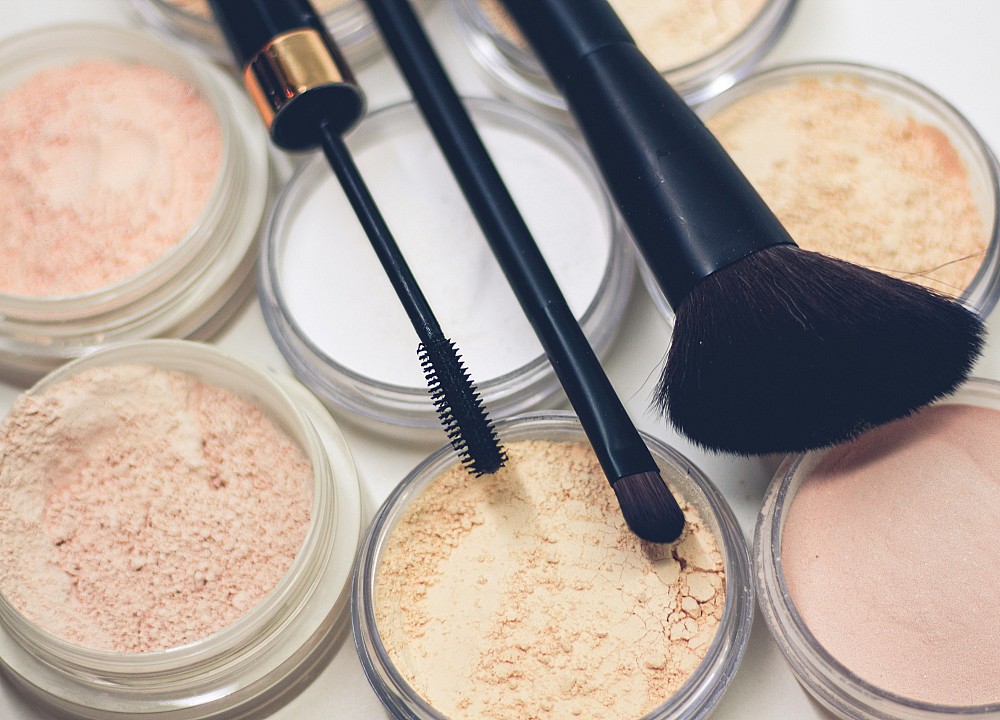 Luxury cosmetics: understanding free exchanges and store credit